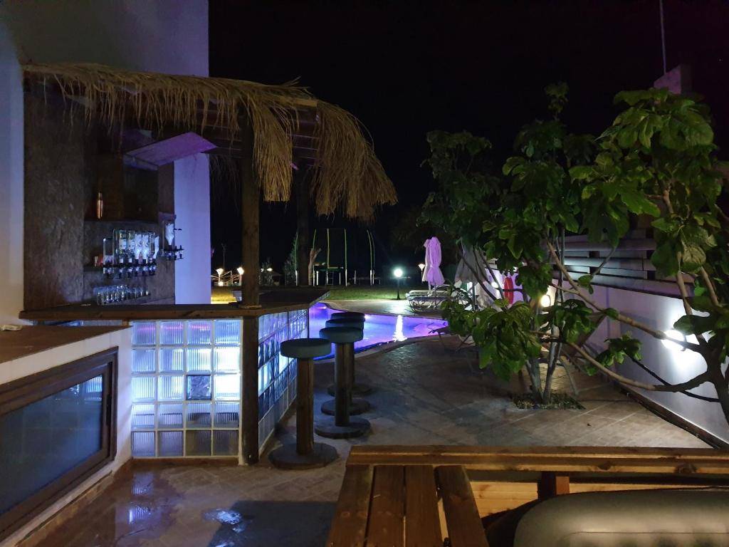 villa 13 8